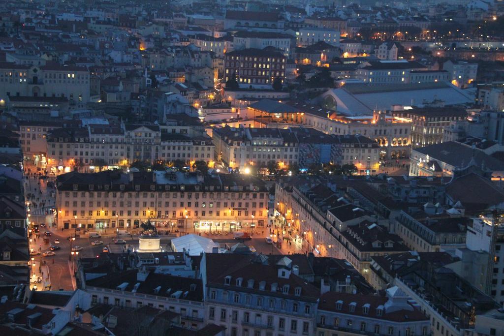 Visit Lisbon 4Fun - Anjos Apartment Exterior foto